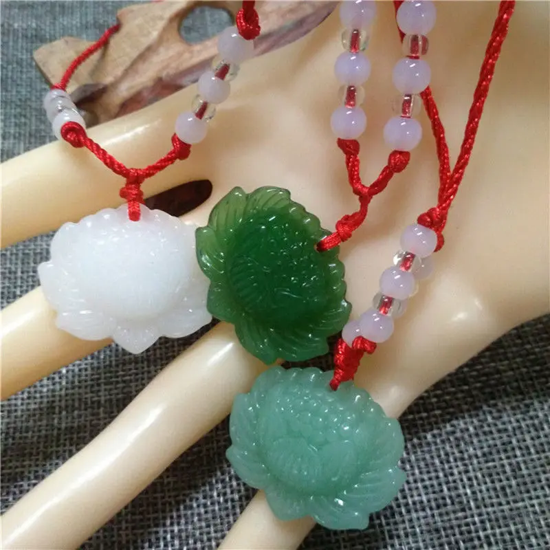 Natural Green Jade Lotus Penda - Women Fashion Jewellery reseña y precio