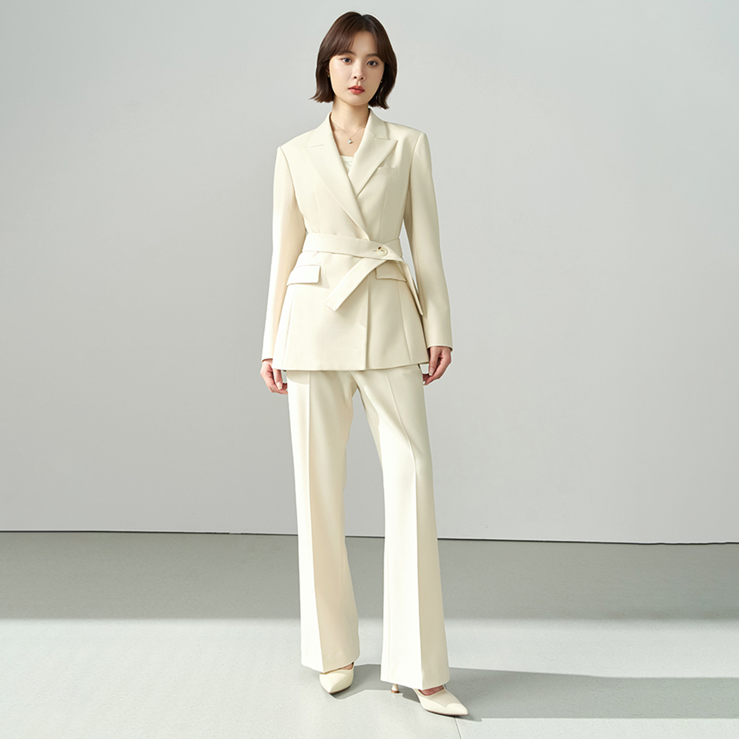 Allingentle Ivory Women's 2 Pi - Women'S Fashion Blazer reseña y precio