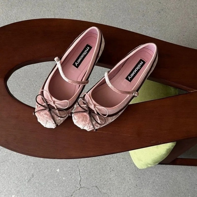 2026French Flat Bottomed Rotun - Women Fashion Heels reseña y precio